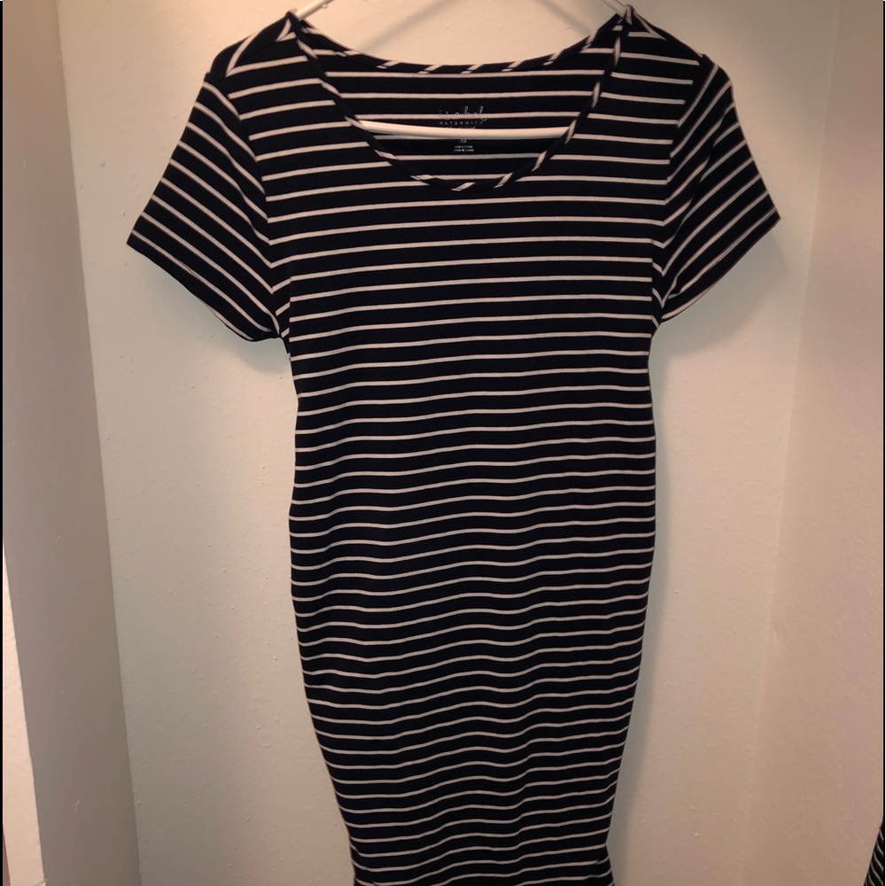 maternity dress